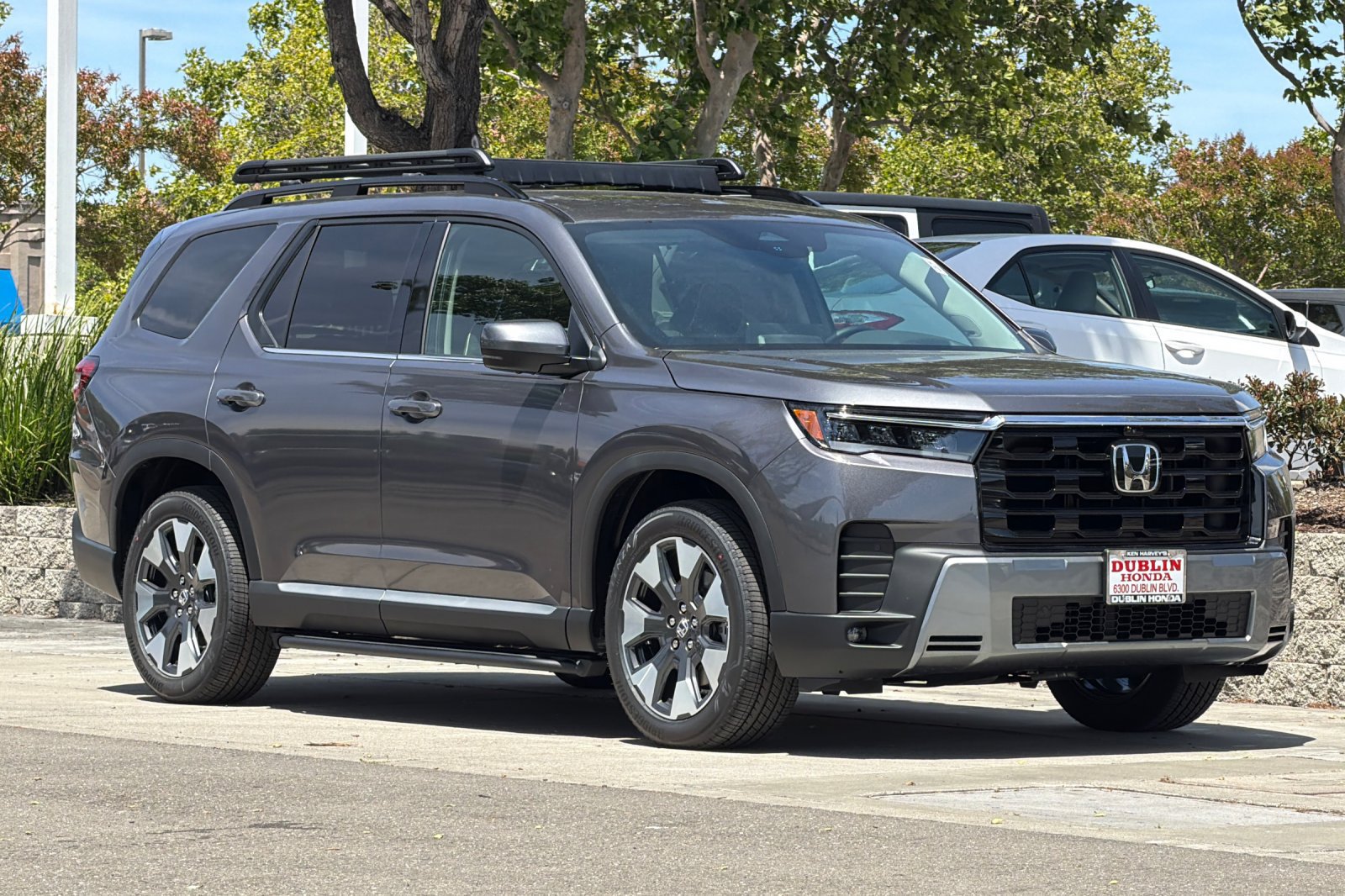 New 2026 Honda Pilot Elite image 2