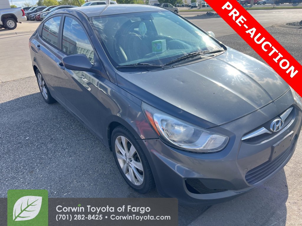 Used 2012 Hyundai Accent GLS w/ Premium Pkg 3
