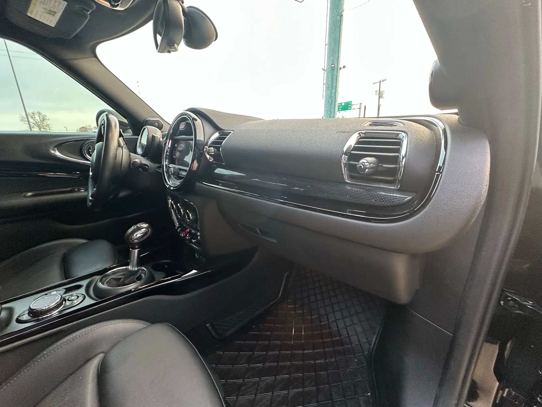 Used 2018 MINI Cooper Clubman S image 20