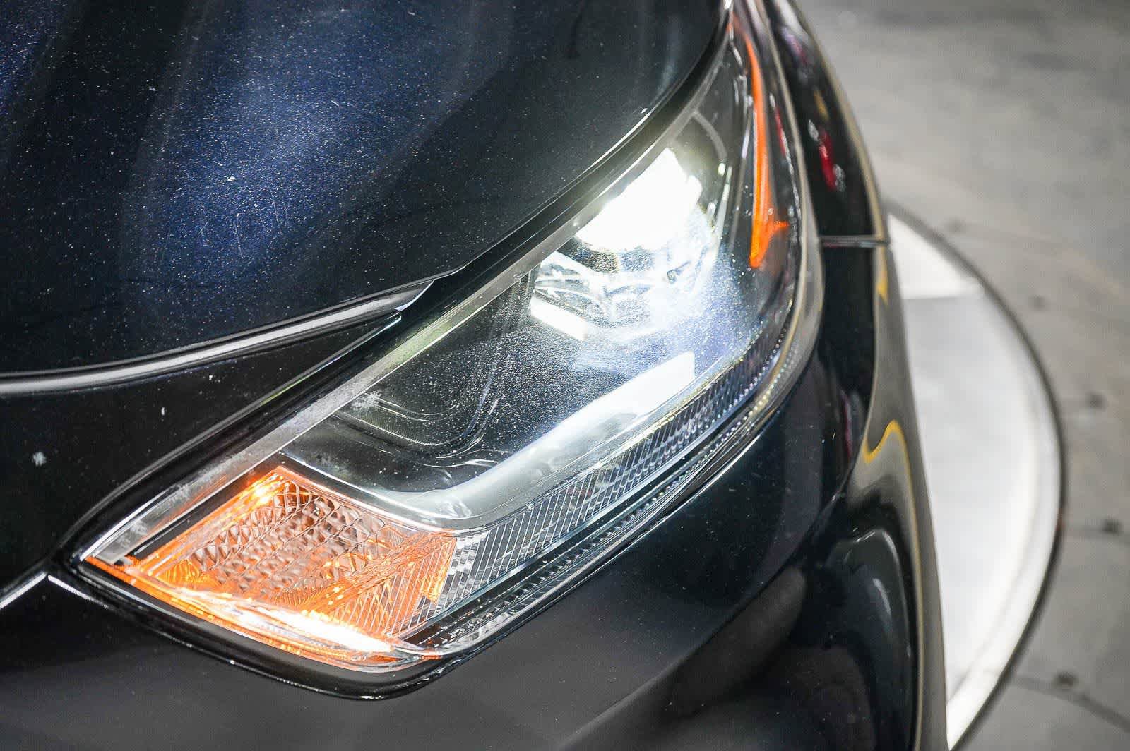 Used 2023 Toyota Highlander L image 7