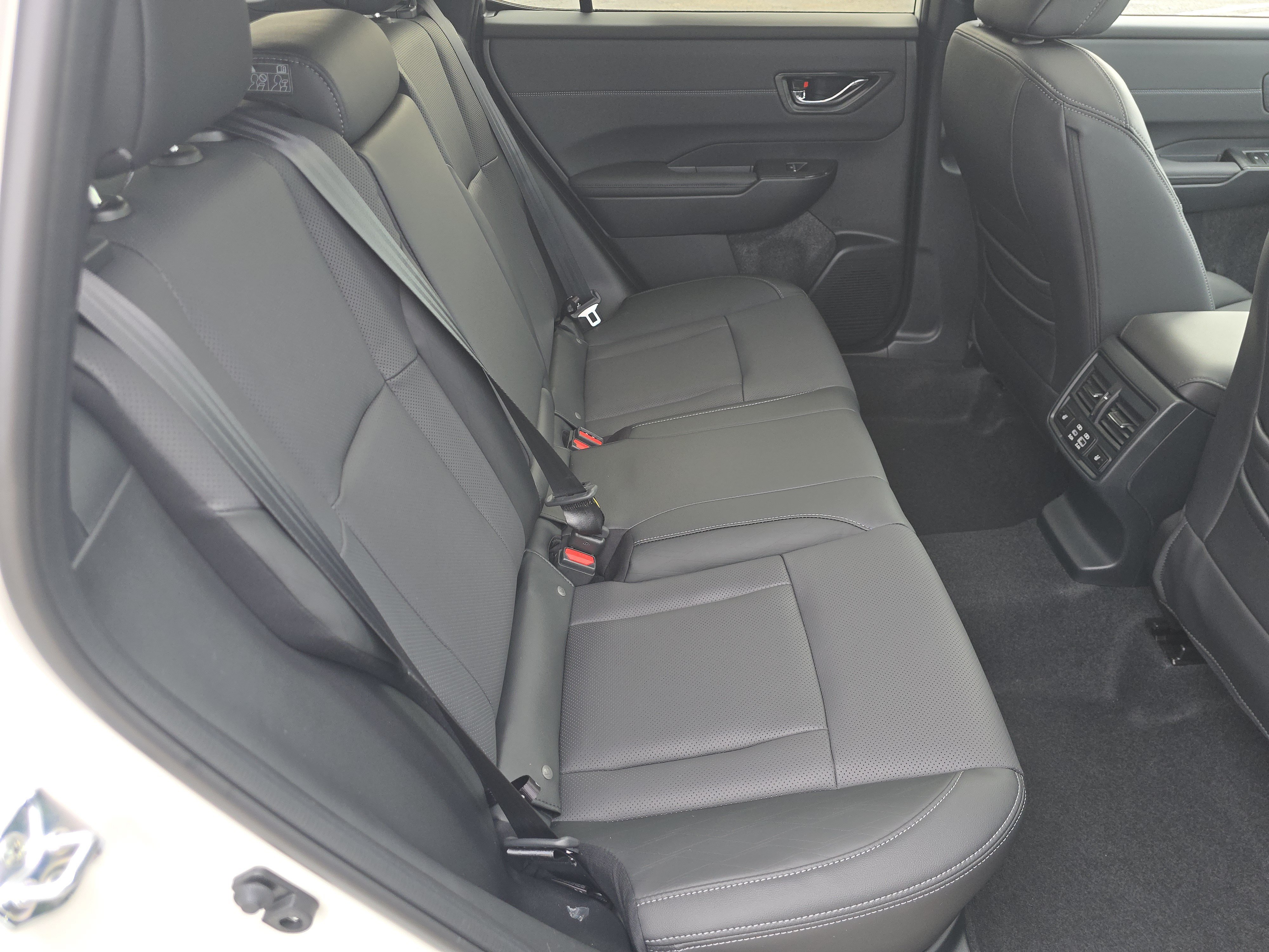 New 2026 Subaru Outback Touring XT AWD/4WD image 17