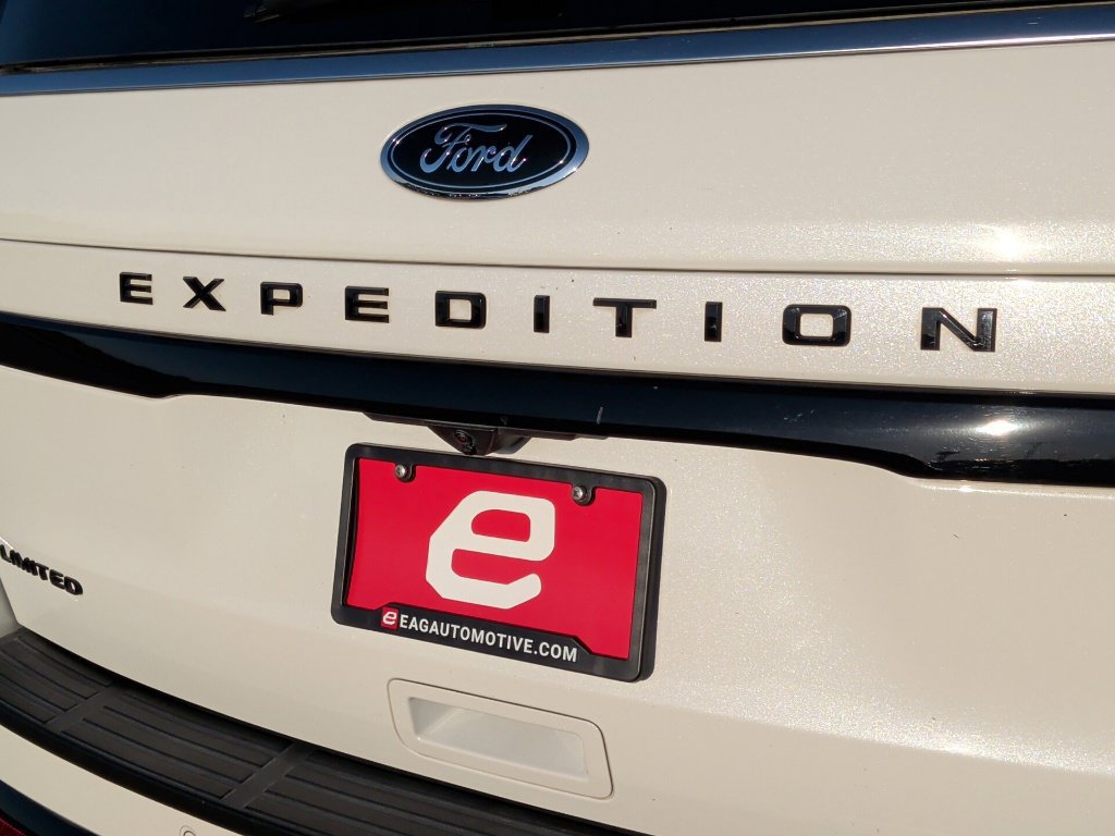 Used 2022 Ford Expedition Max Limited AWD/4WD image 54