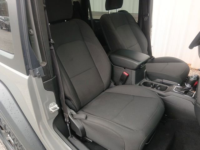 Used 2023 Jeep Wrangler Sport image 10
