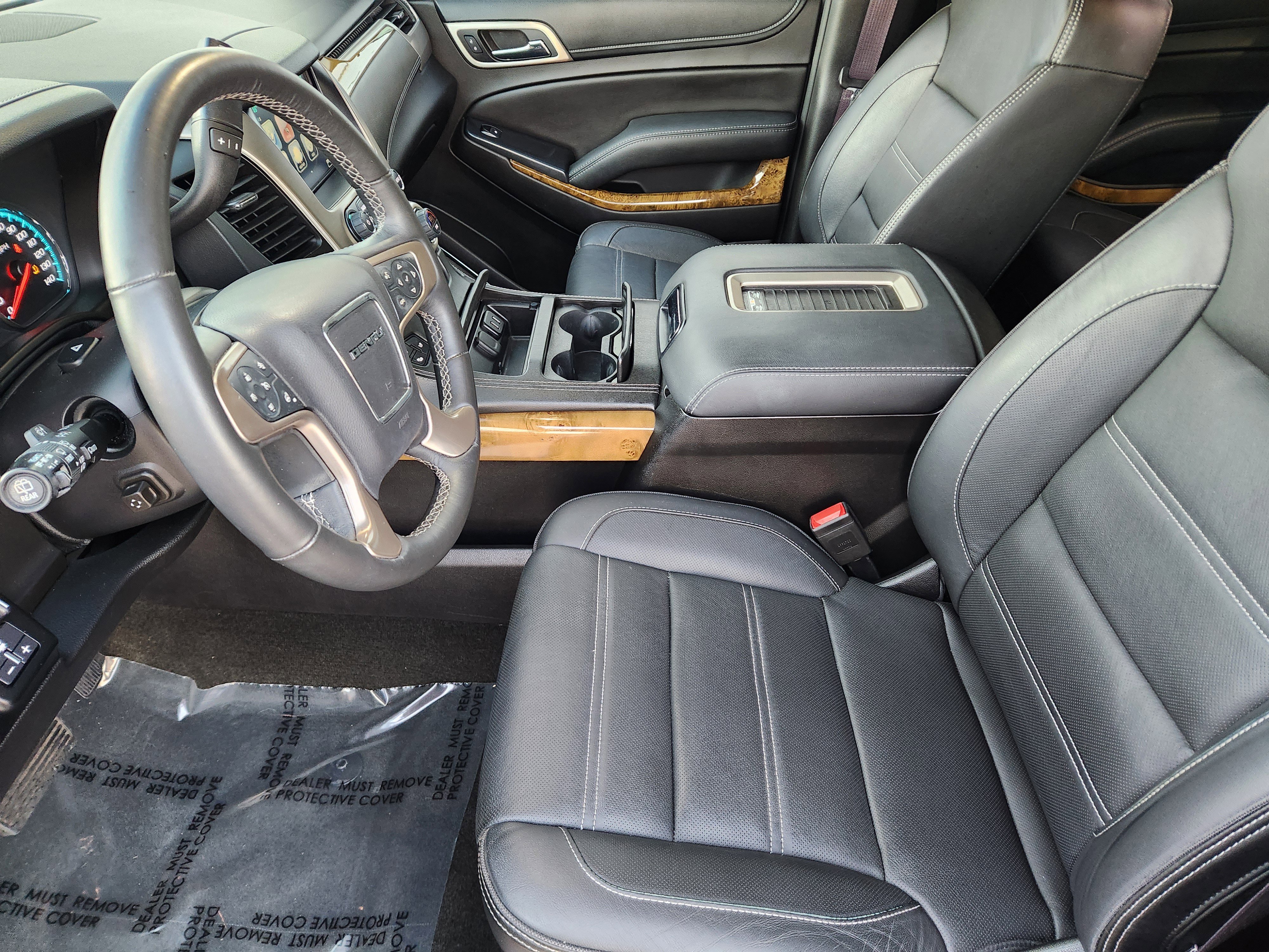 Used 2017 GMC Yukon Denali w/ Open Road Package image 12