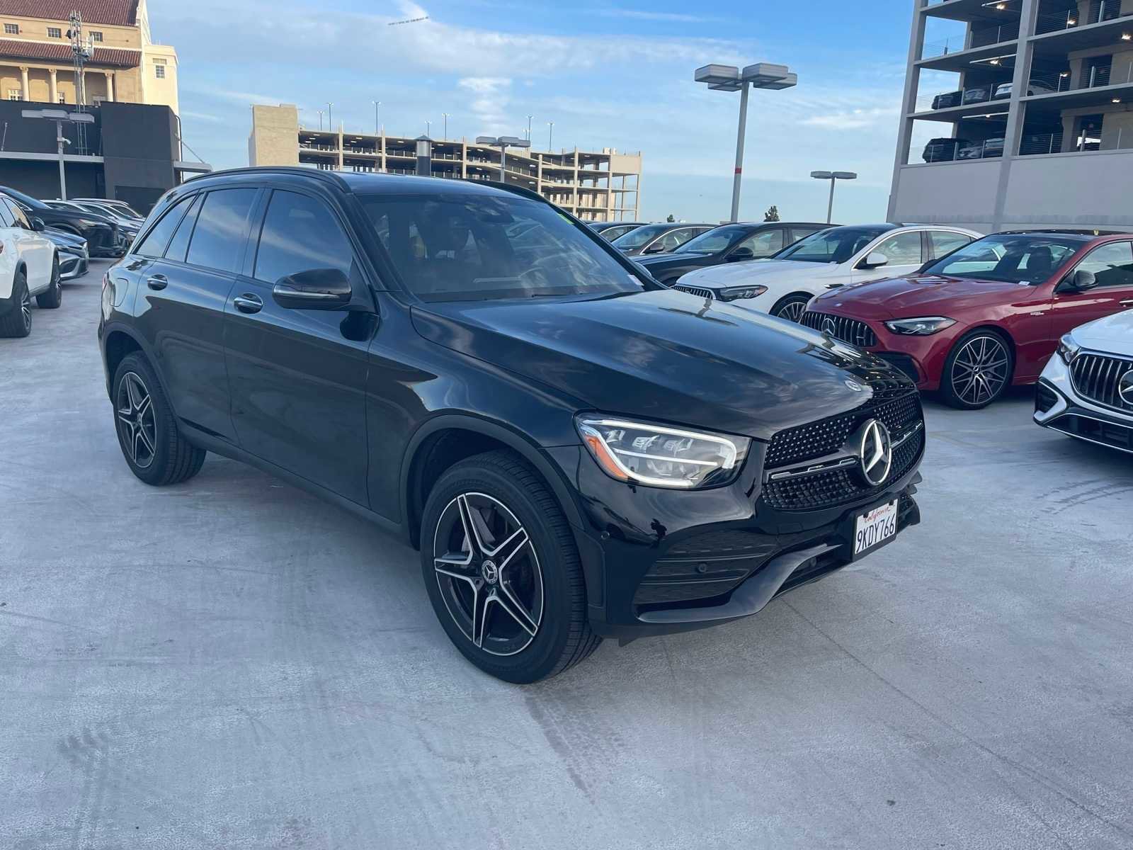 Used 2022 Mercedes-Benz GLC 300 4MATIC image 2