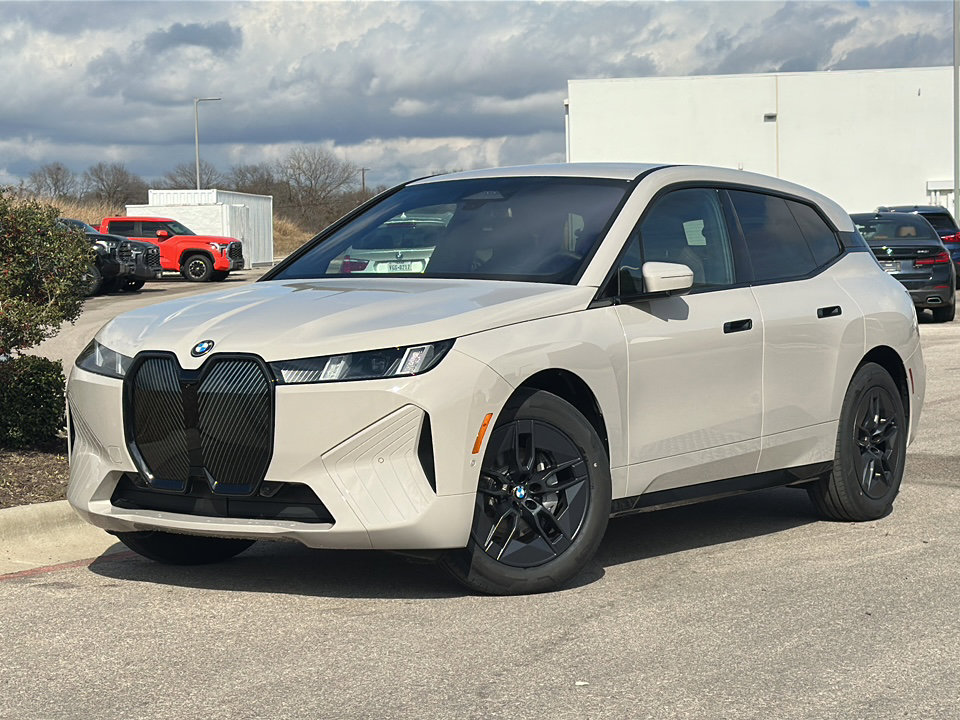 New 2026 BMW iX xDrive45 image 2