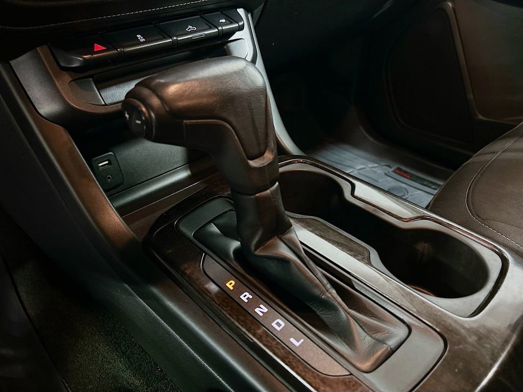 Used 2018 GMC Canyon SLE w/ Trailering Package image 16