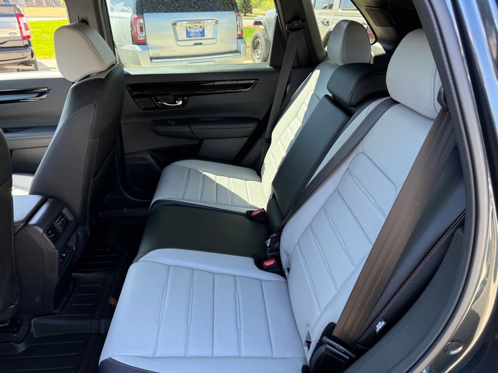 Certified 2026 Honda CR-V Sport Touring image 18