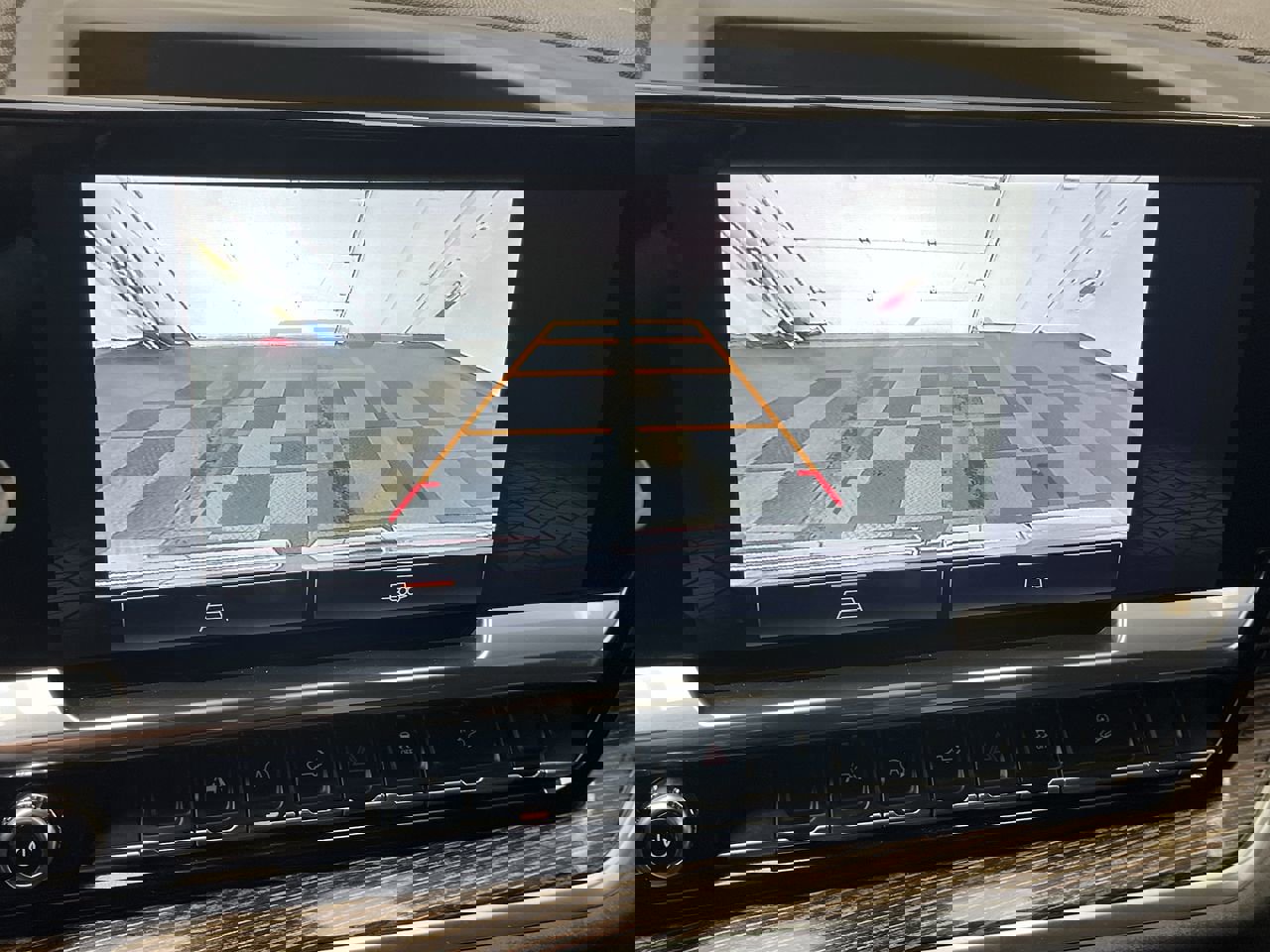 Used 2024 GMC Sierra 1500 SLE w/ X31 Off-Road Package image 6