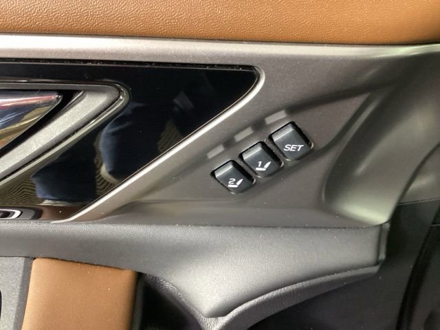 Used 2020 Subaru Outback Touring image 17