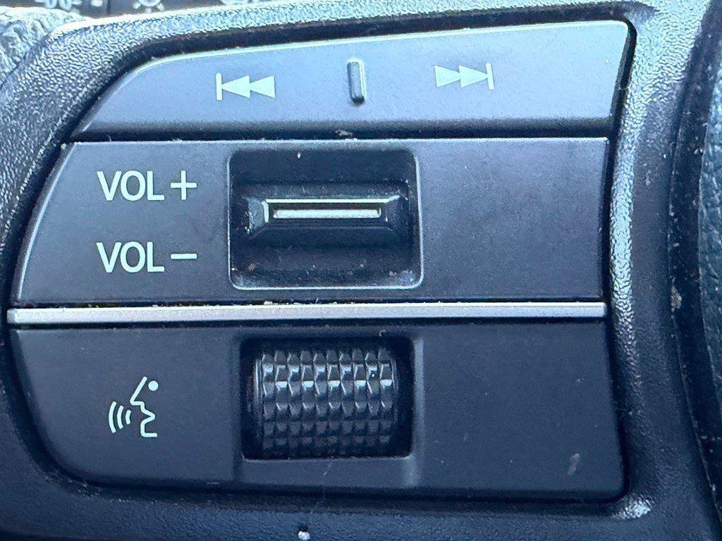 Used 2023 Honda Accord EX image 16
