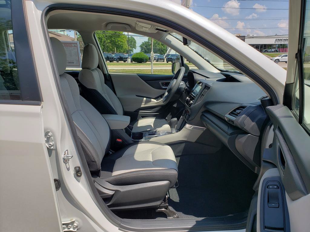 Used 2024 Subaru Forester w/ Popular Package #2A AWD/4WD image 17