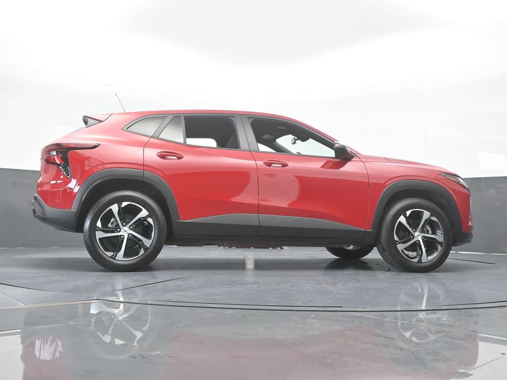 Used 2026 Chevrolet Trax RS FWD image 55