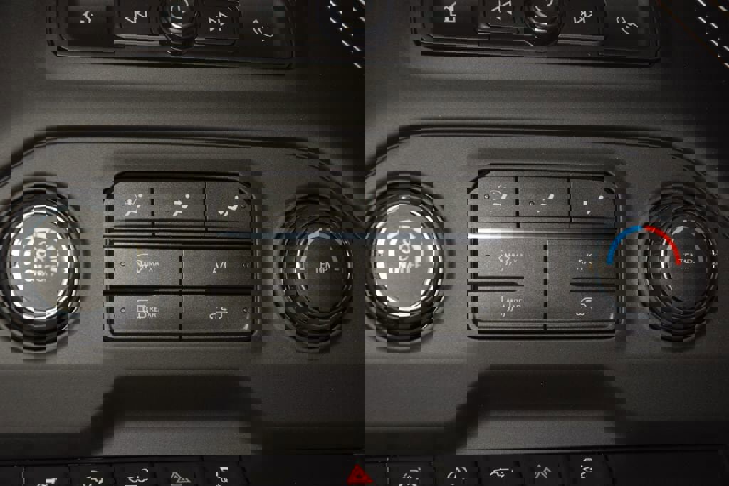 New 2026 Chevrolet Silverado 1500 Custom w/ Rally Edition image 35