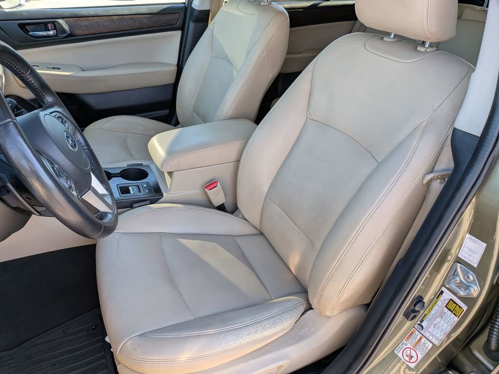 Used 2016 Subaru Outback 3.6R Limited AWD/4WD image 13