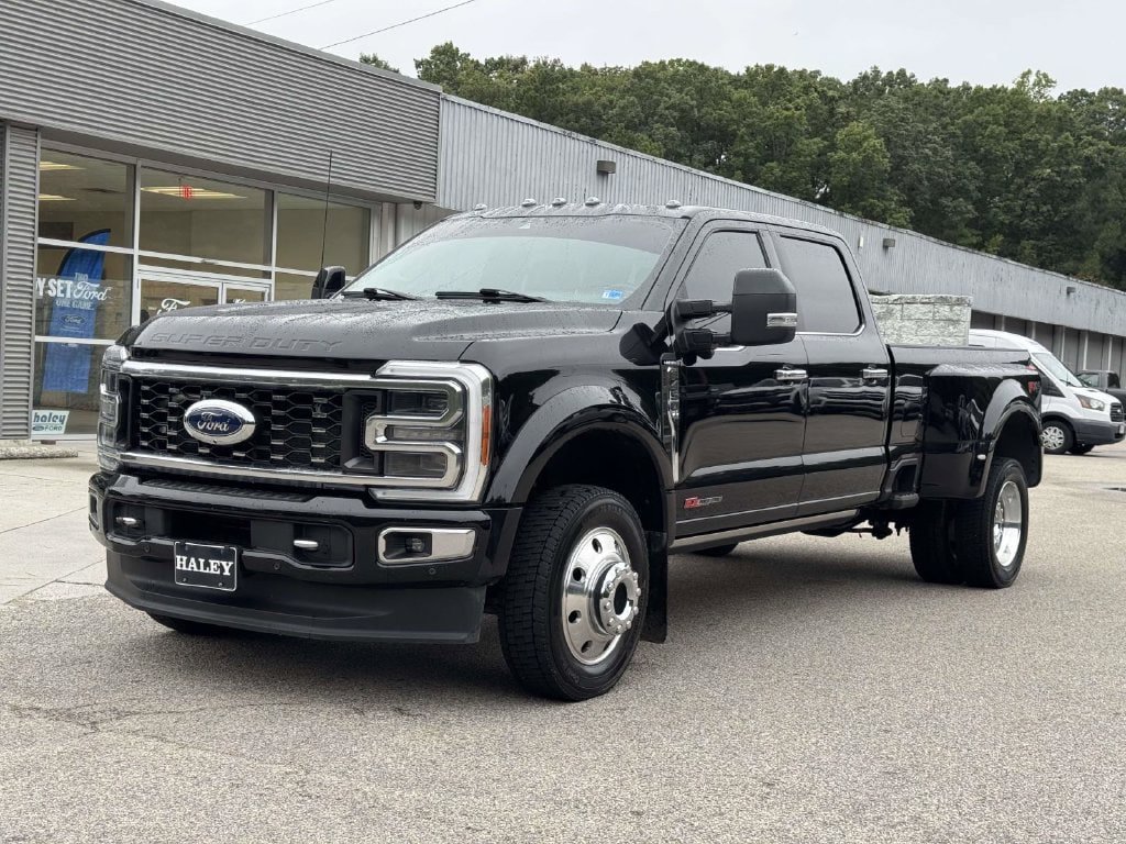 Certified 2023 Ford F450 Limited w/ FX4 Off-Road Package AWD/4WD image 26