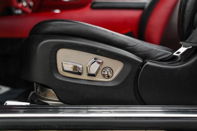 Used 2016 Rolls-Royce Dawn RWD image 41