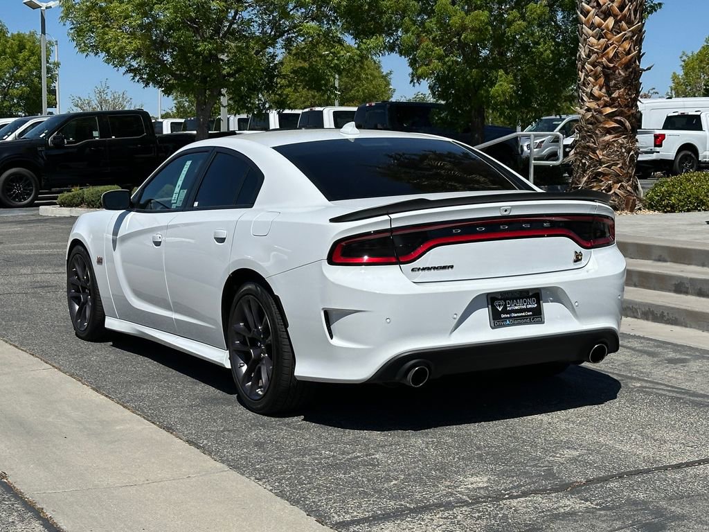 Used 2020 Dodge Charger Scat Pack RWD image 4
