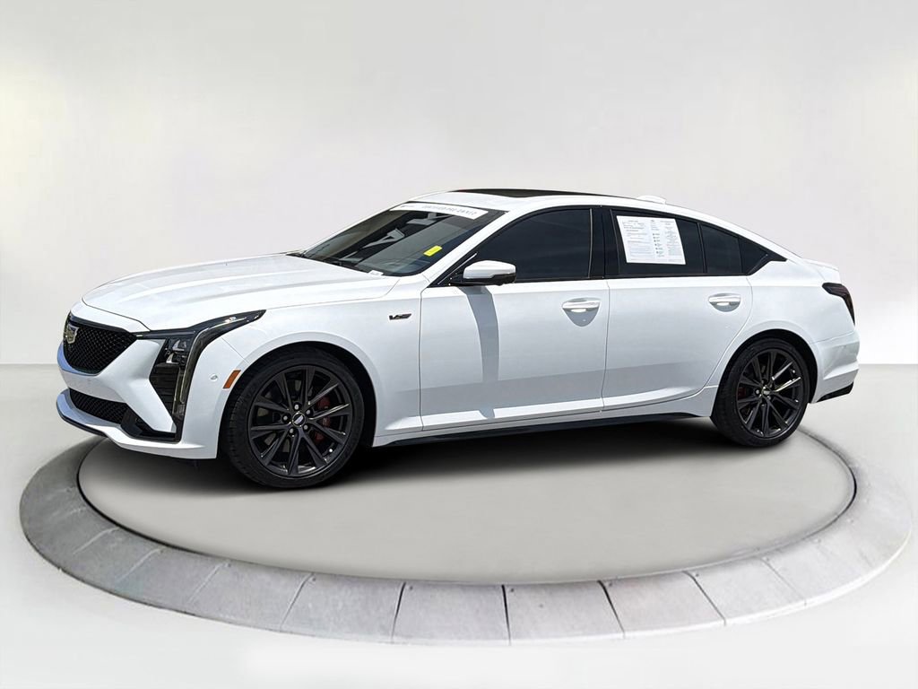 Used 2025 Cadillac CT5 V RWD image 1