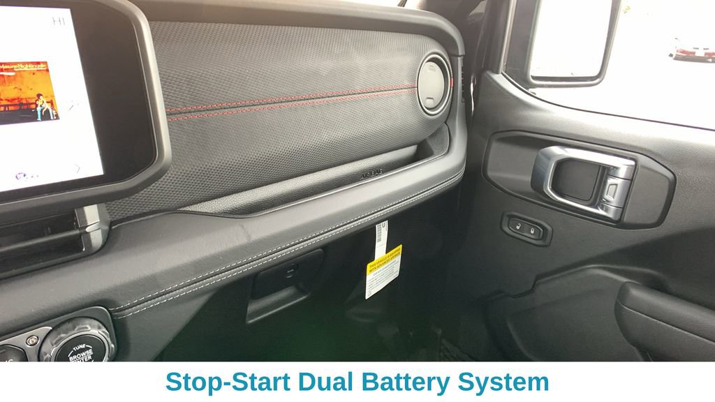 New 2025 Jeep Wrangler Unlimited Rubicon w/ Safety Group AWD/4WD image 23