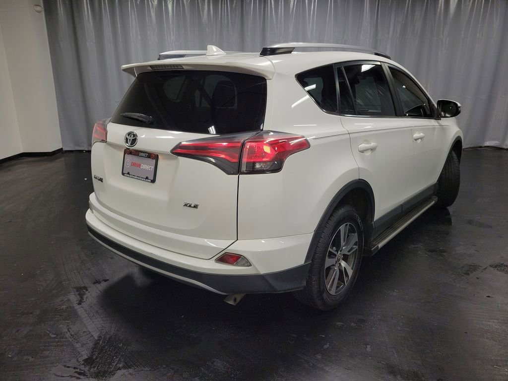 Used 2017 Toyota RAV4 XLE image 8
