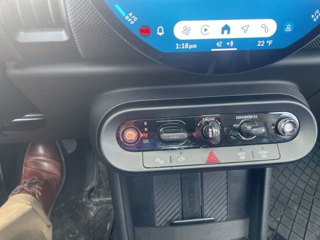 Certified 2025 MINI Cooper S image 26