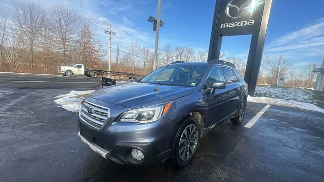 Used 2017 Subaru Outback 2.5i Limited image 2