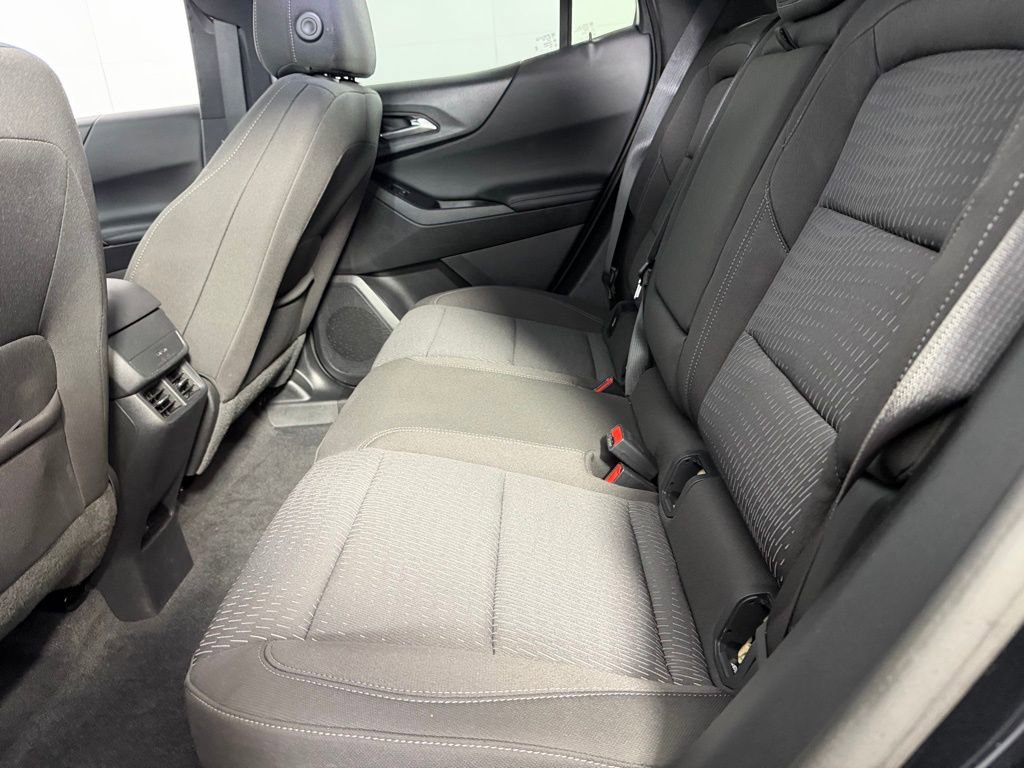 Used 2026 Chevrolet Equinox LT FWD image 27