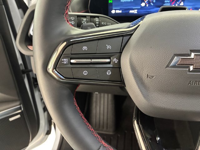 Certified 2026 Chevrolet Traverse RS AWD/4WD image 23