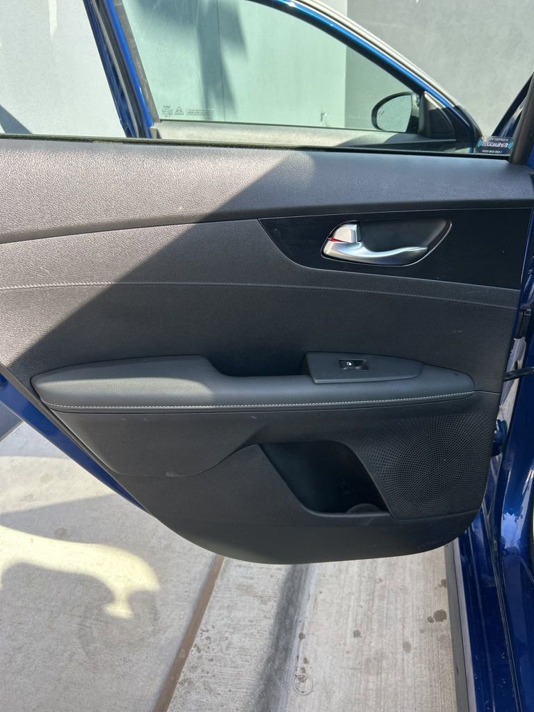 Used 2024 Kia Forte GT-Line image 11