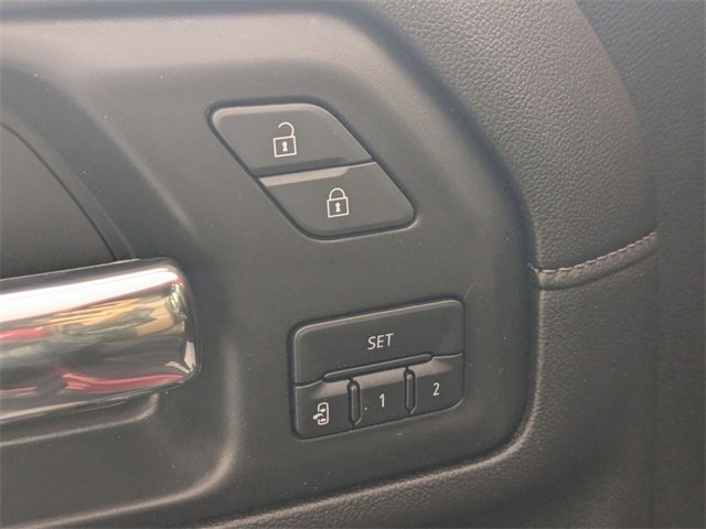 Certified 2023 Chevrolet Silverado 3500 High Country image 11