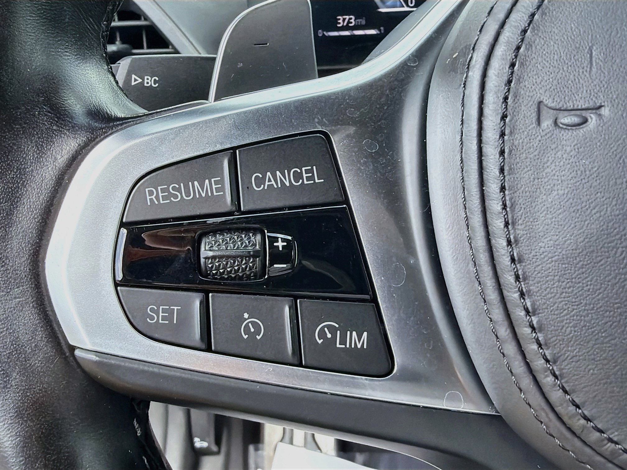 Used 2024 BMW M440i Coupe w/ Premium Package RWD image 36