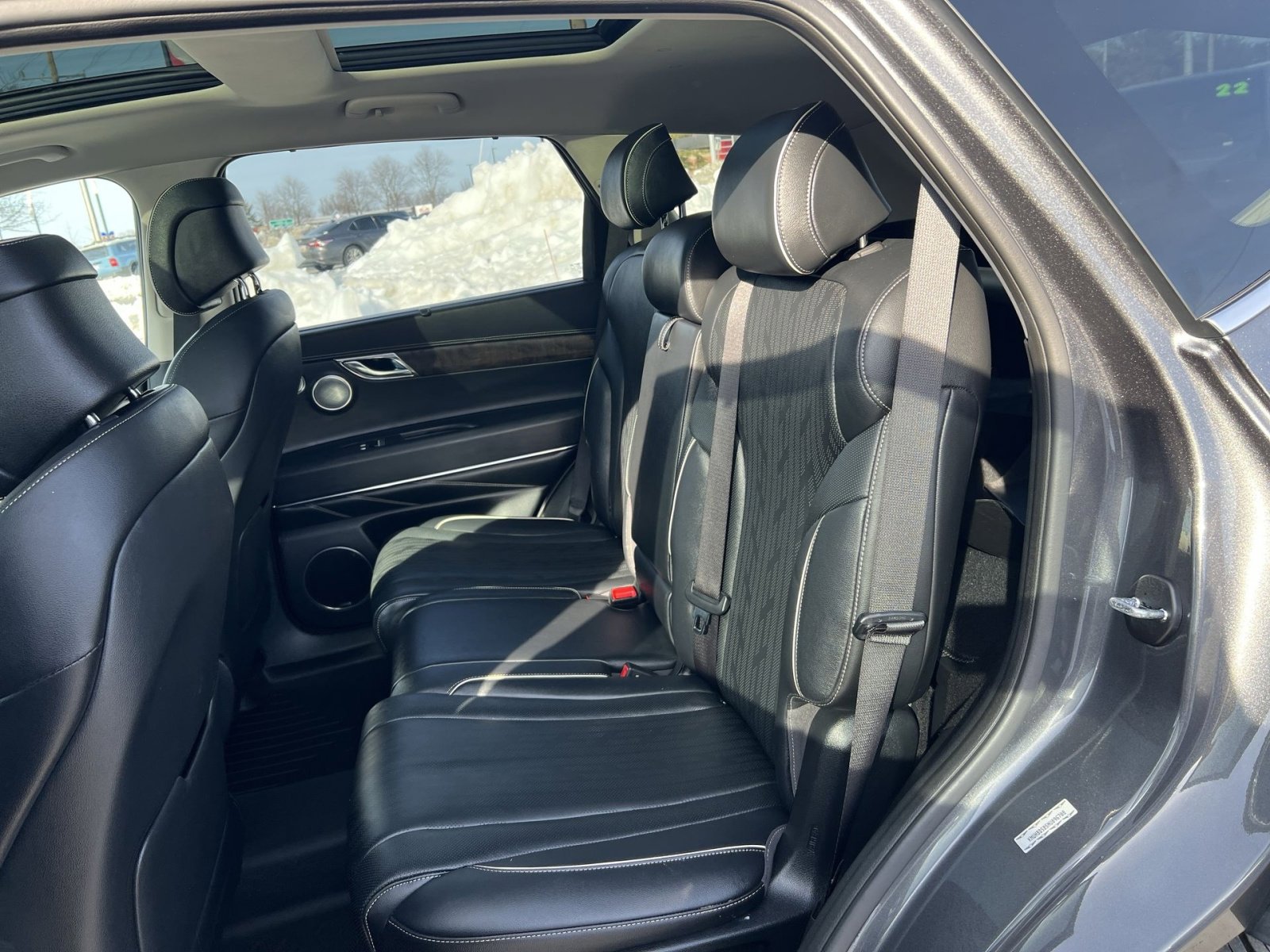 Used 2022 Genesis GV80 2.5T w/ Prestige Package 04 image 25