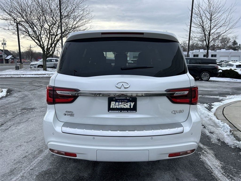 Certified 2024 INFINITI QX80 Sensory image 7