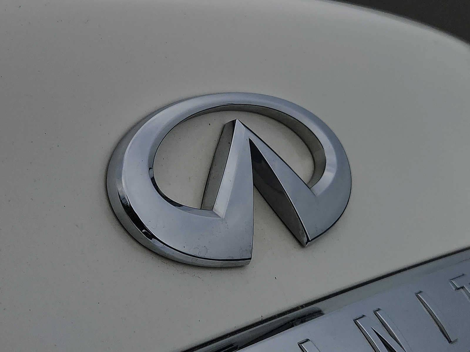 Used 2023 INFINITI Q50 Luxe w/ Cargo Package AWD/4WD image 29