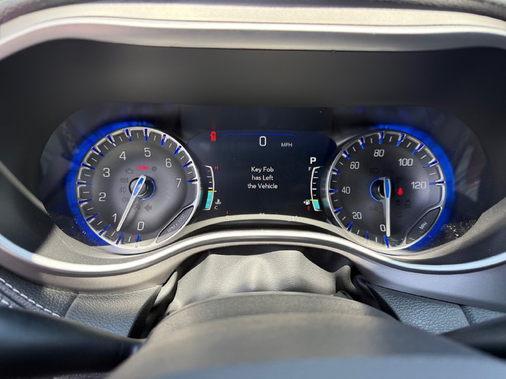 New 2027 Chrysler Pacifica Limited AWD/4WD image 24