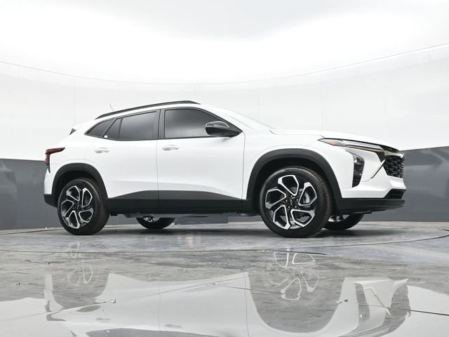 New 2026 Chevrolet Trax RS w/ Sunroof Package image 48