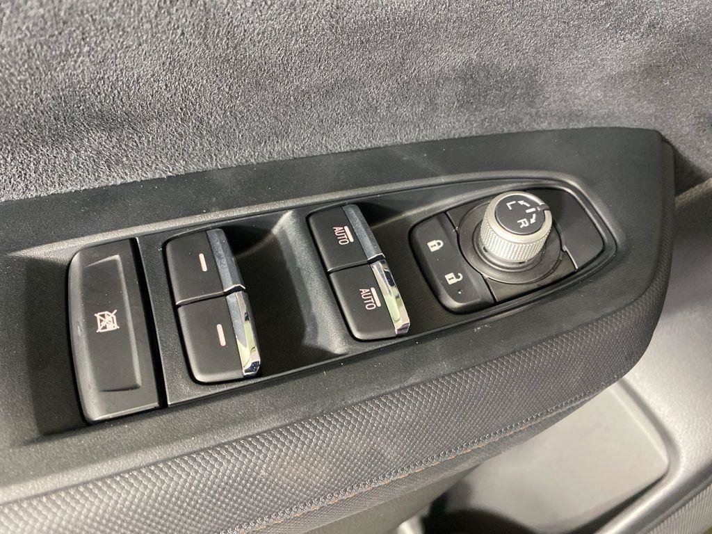 Used 2025 Subaru Forester Touring AWD/4WD image 25