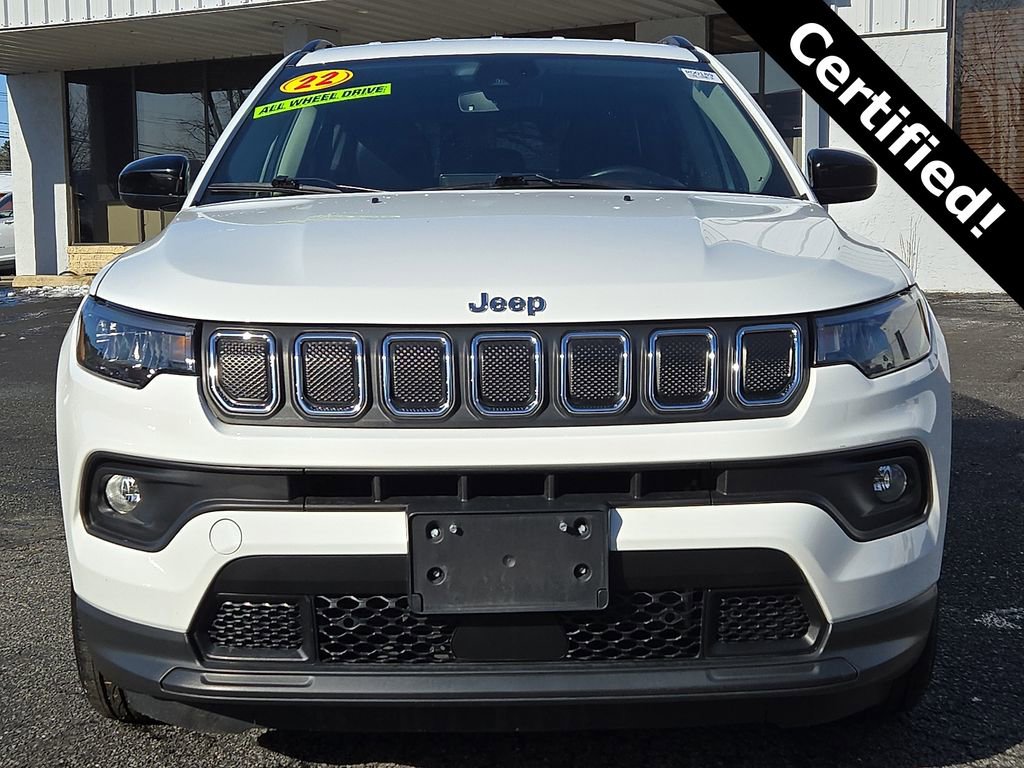 Used 2022 Jeep Compass Latitude w/ Convenience Group image 2