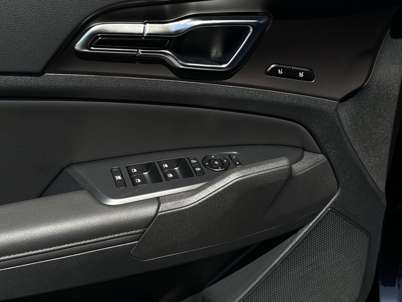 New 2026 Kia Sportage SX FWD image 20