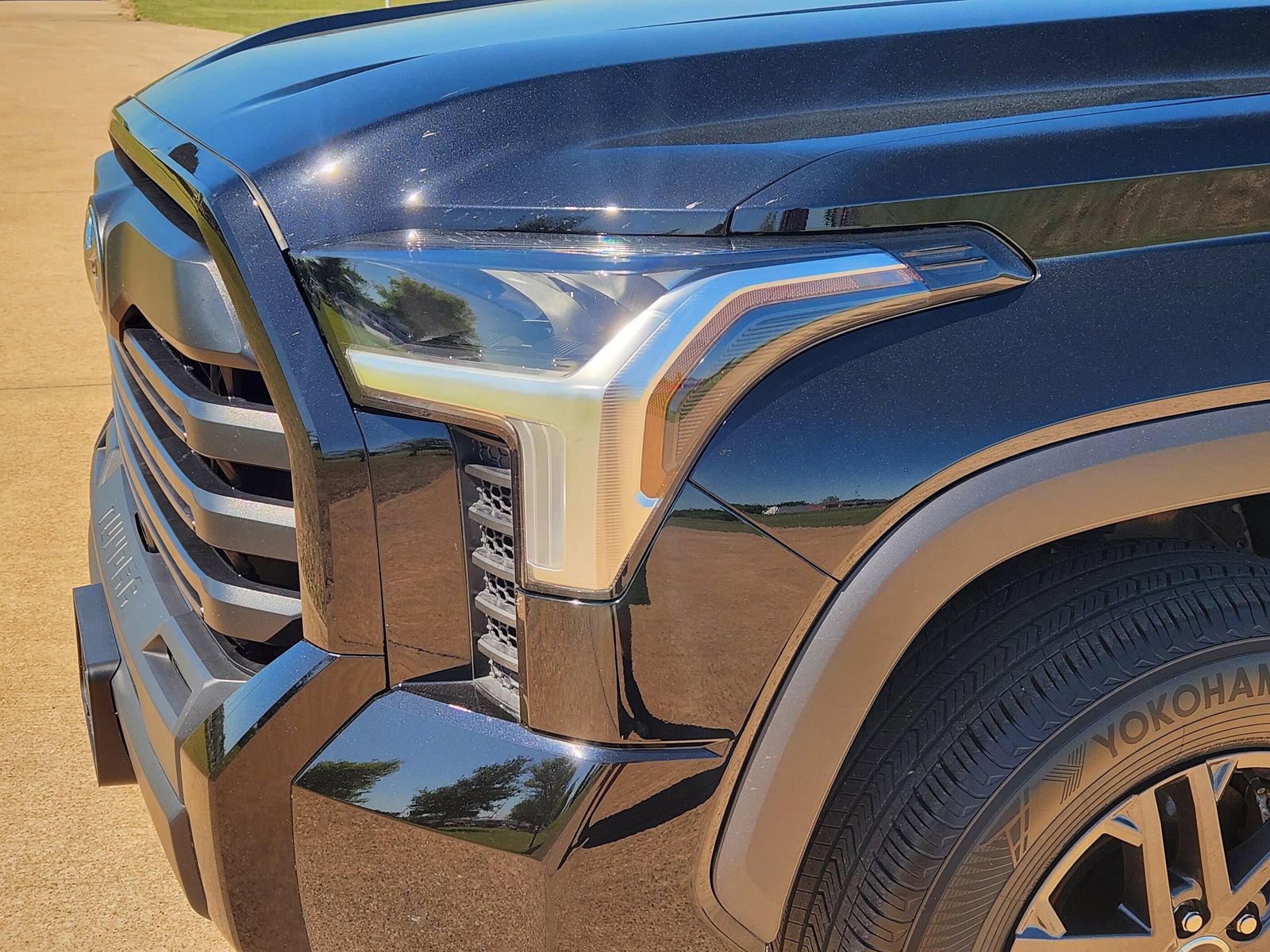 Used 2024 Toyota Tundra SR5 w/ SX Package image 10