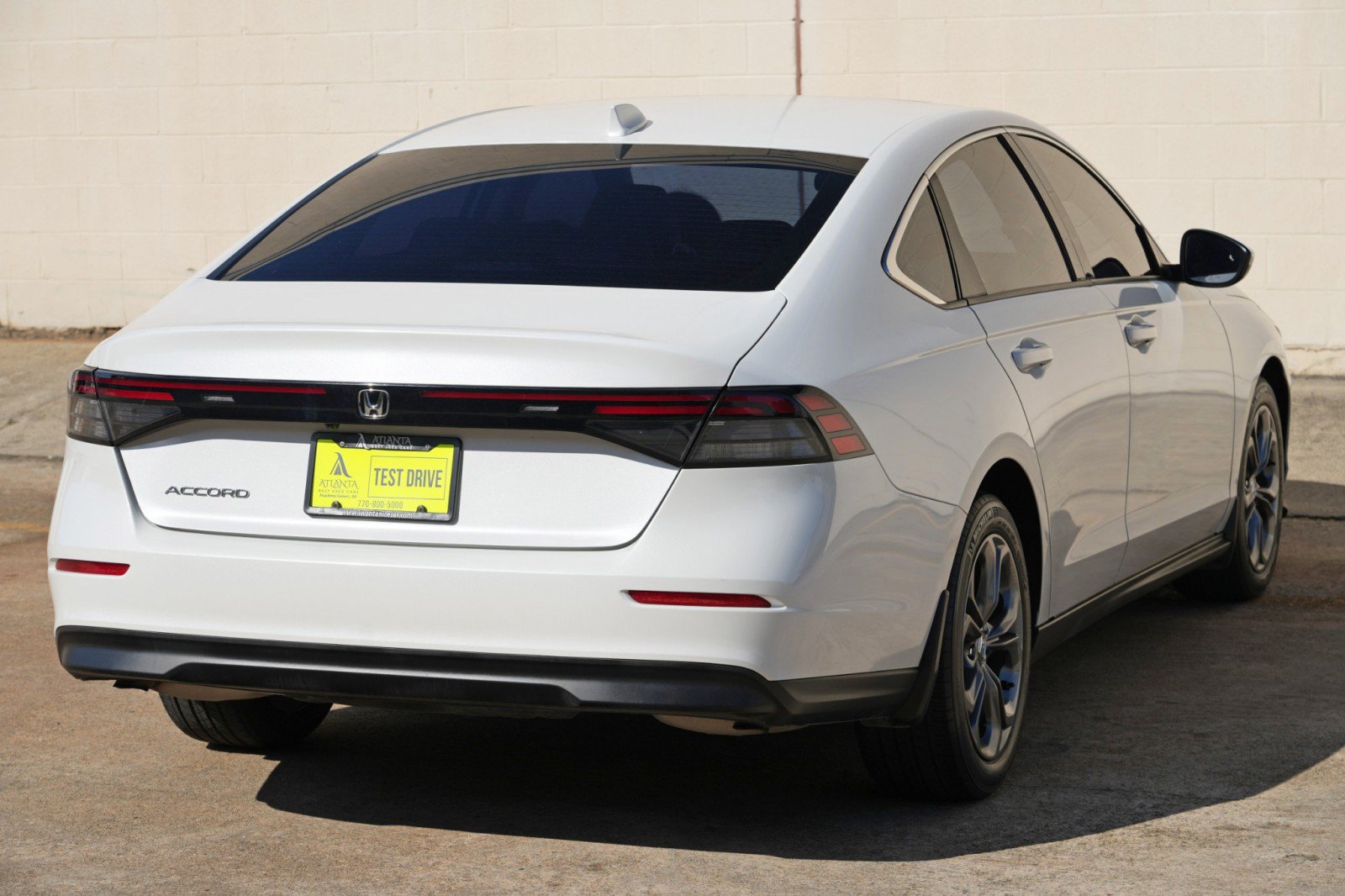 Used 2023 Honda Accord EX image 46