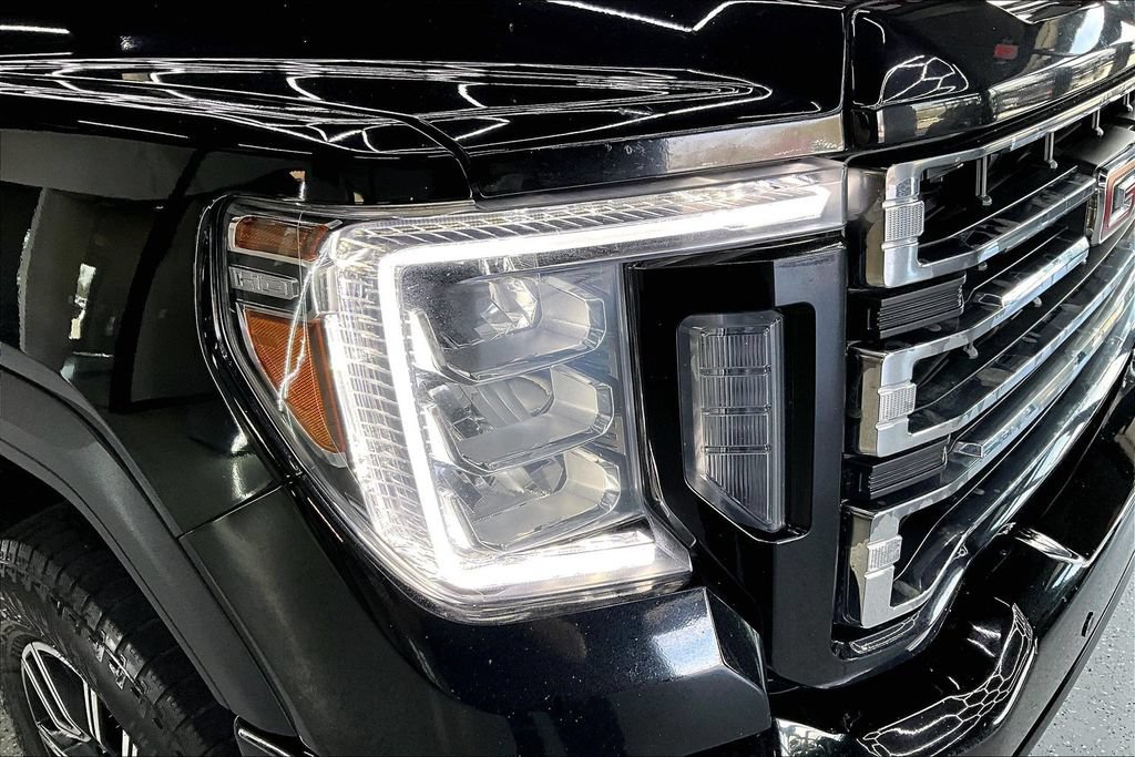 Used 2023 GMC Sierra 2500 AT4 w/ Driver Alert Package I AWD/4WD image 32