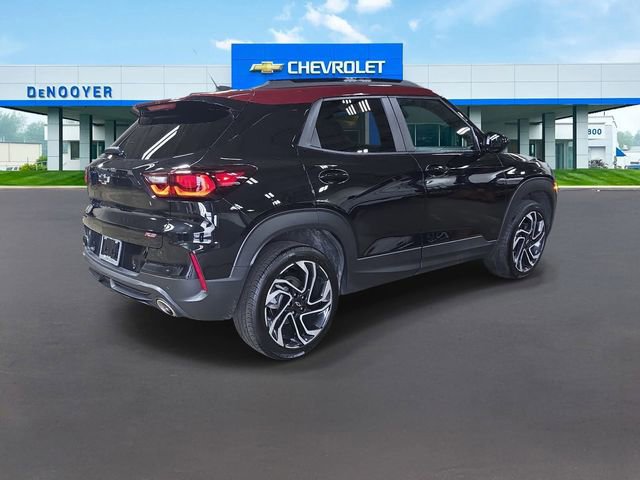 Used 2024 Chevrolet TrailBlazer RS w/ Convenience Package AWD/4WD image 9