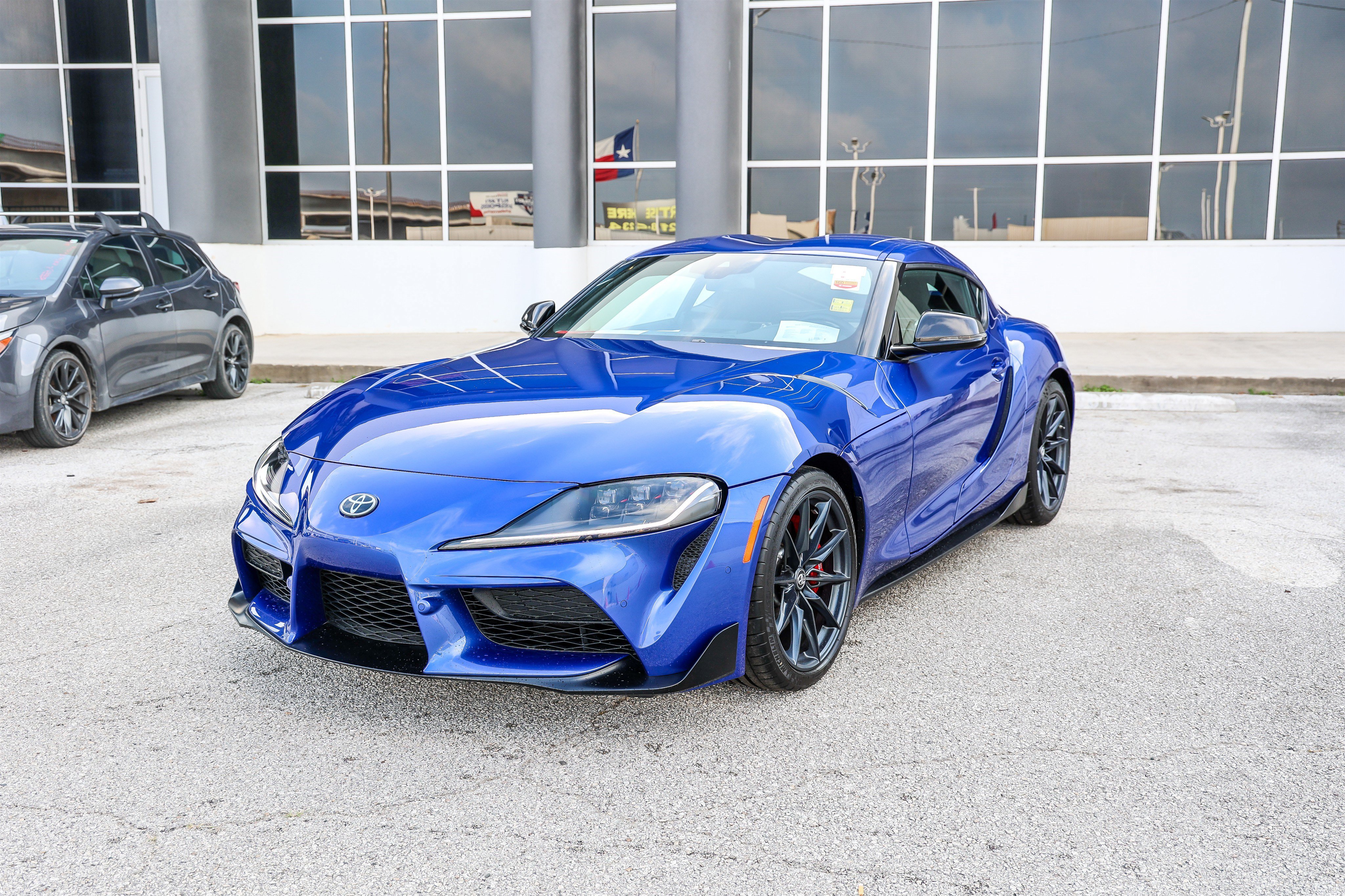 Certified 2026 Toyota Supra RWD image 3