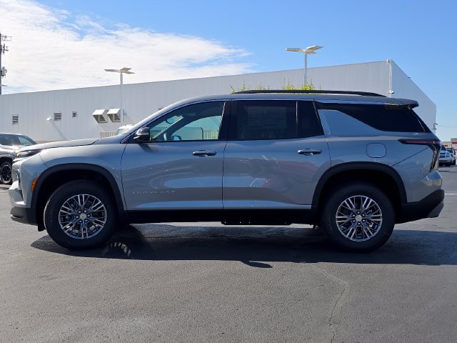 New 2027 Chevrolet Traverse LT w/ Driver Confidence Package FWD image 13