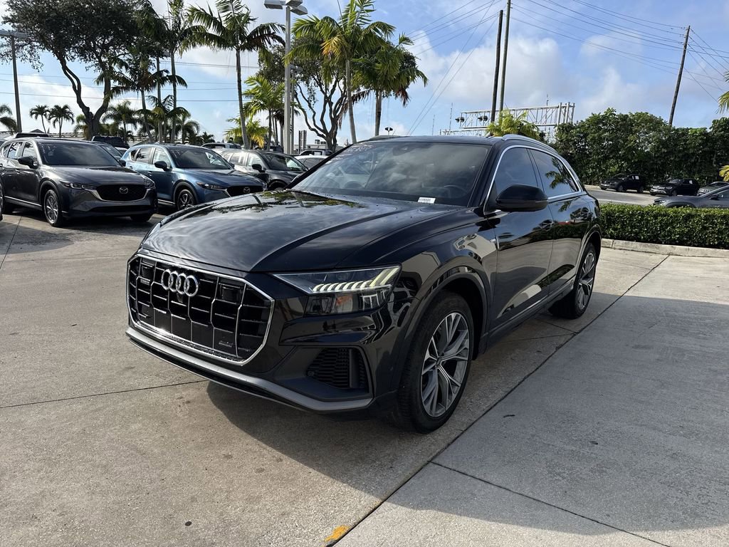 Used 2021 Audi Q8 Premium Plus w/ Premium Plus Package image 10
