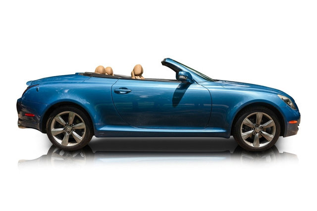 Used 2010 Lexus SC 430 Convertible RWD image 2