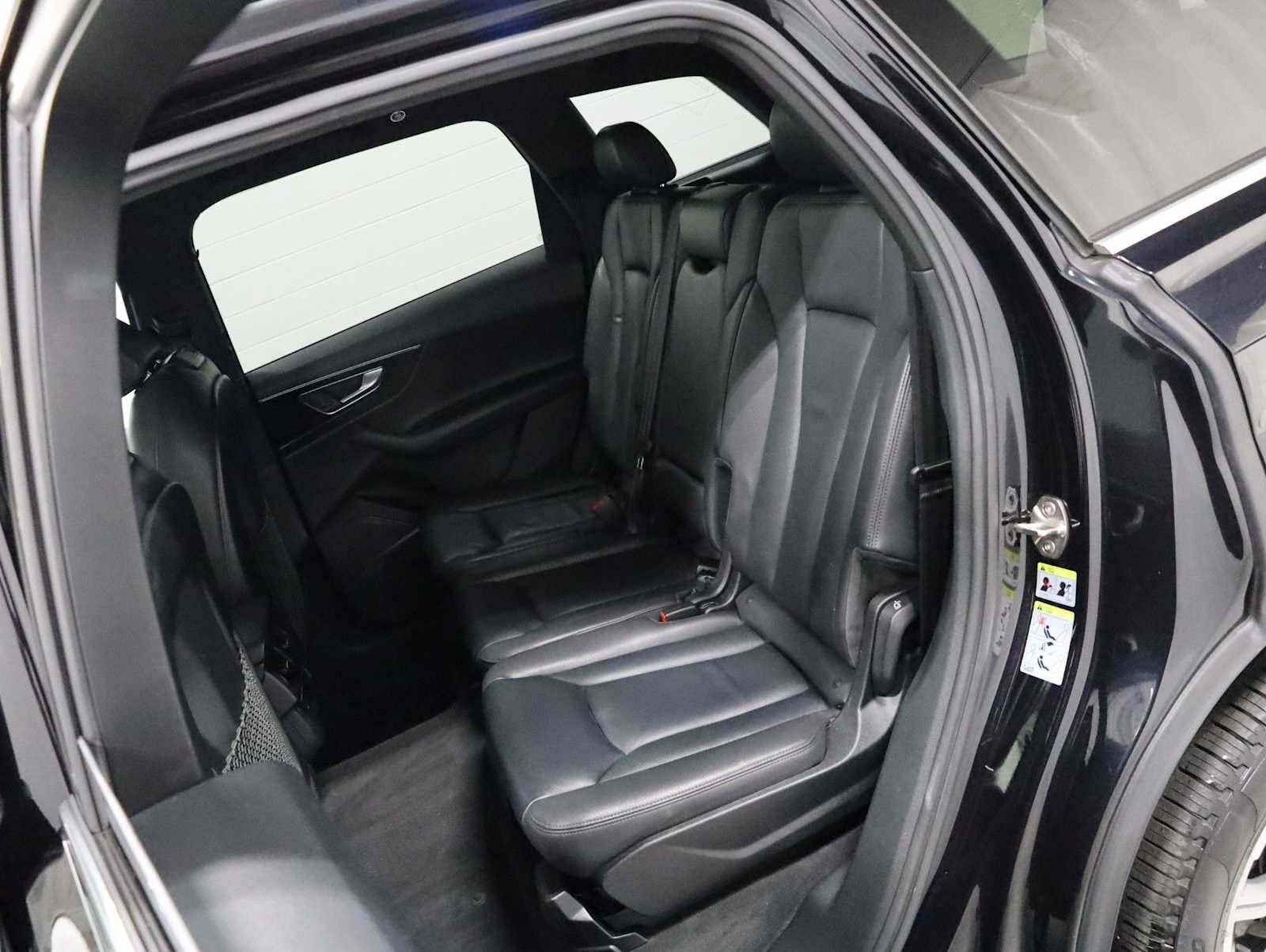 Used 2019 Audi Q7 3.0T Premium Plus AWD/4WD image 34