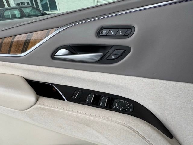 Used 2022 Cadillac Escalade Sport Platinum w/ Heavy-Duty Trailer Package image 37